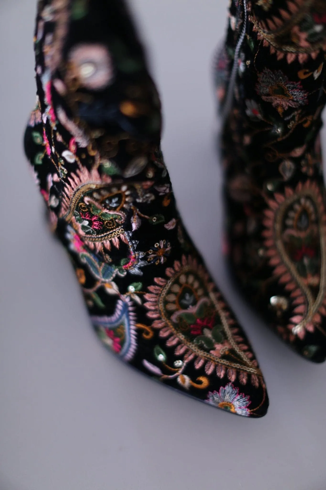 EMBROIDERED BOOTS LOUISE