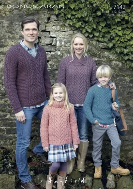 Hayfield - Family Sweaters in Aran - Knitting Pattern 7142