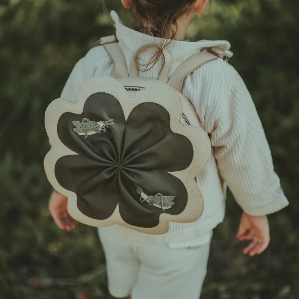 Jona Schoolbag | Four-Leaf Clover | Olive Leather