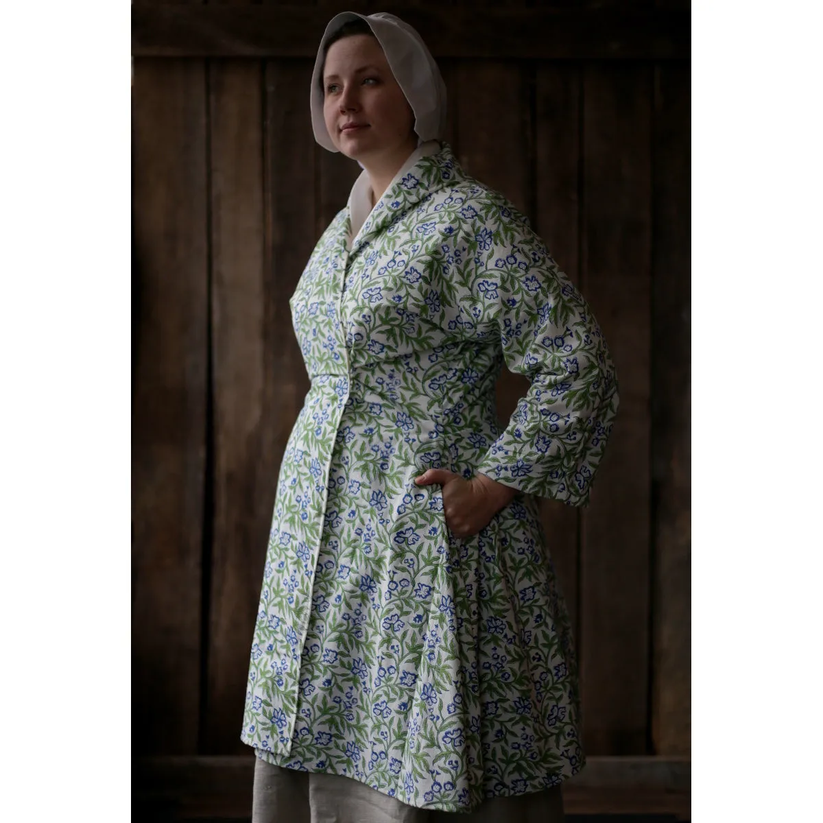 Ladies' Bed Gown in Printed Cotton